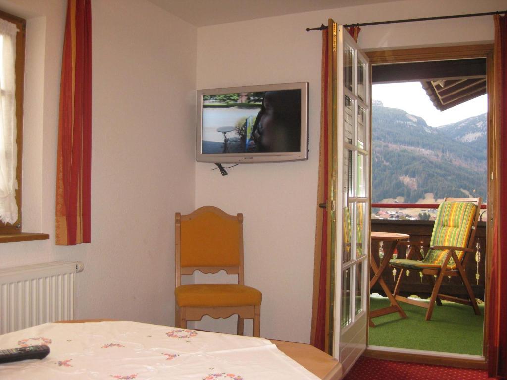 Gaestehaus Walserheimat Riezlern Kamer foto