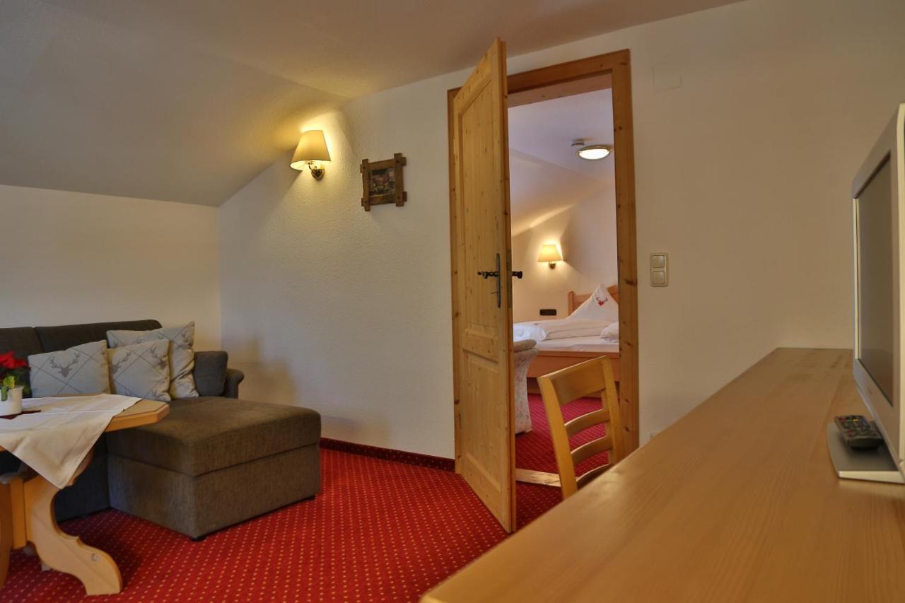 Gaestehaus Walserheimat Riezlern Buitenkant foto